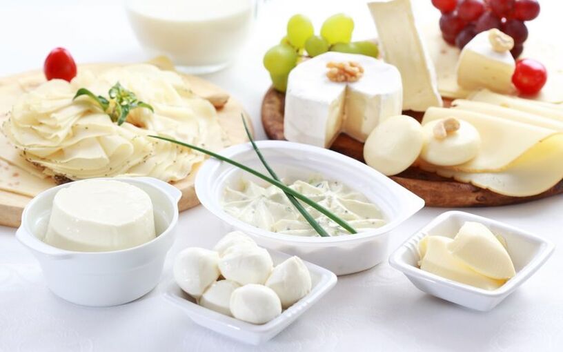The fifth day of the 6 petals diet is focused on the use of cottage cheese, yogurt and milk. 